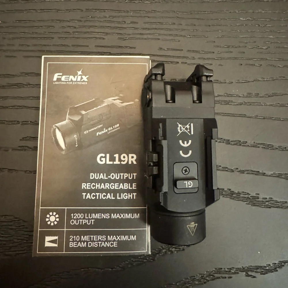 GL19R V2.0 Black Tactical Flashlight - Picture 3 of 3
